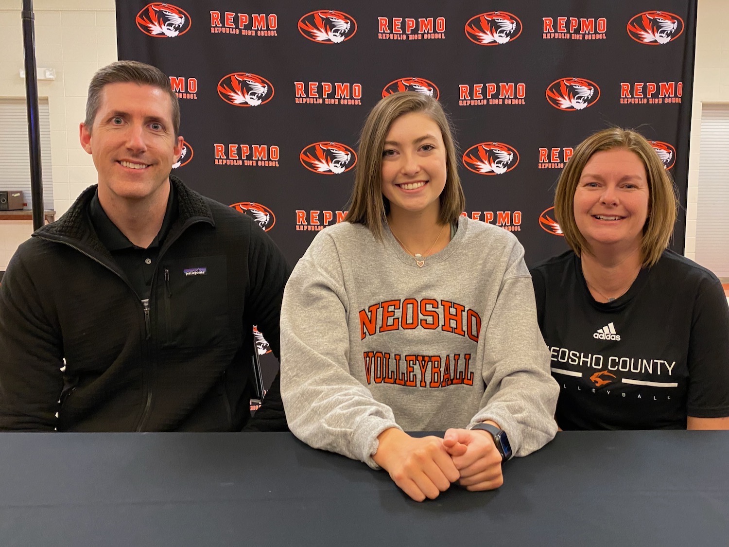 college signings - - 1 (1).jpeg Rylee Moseman
