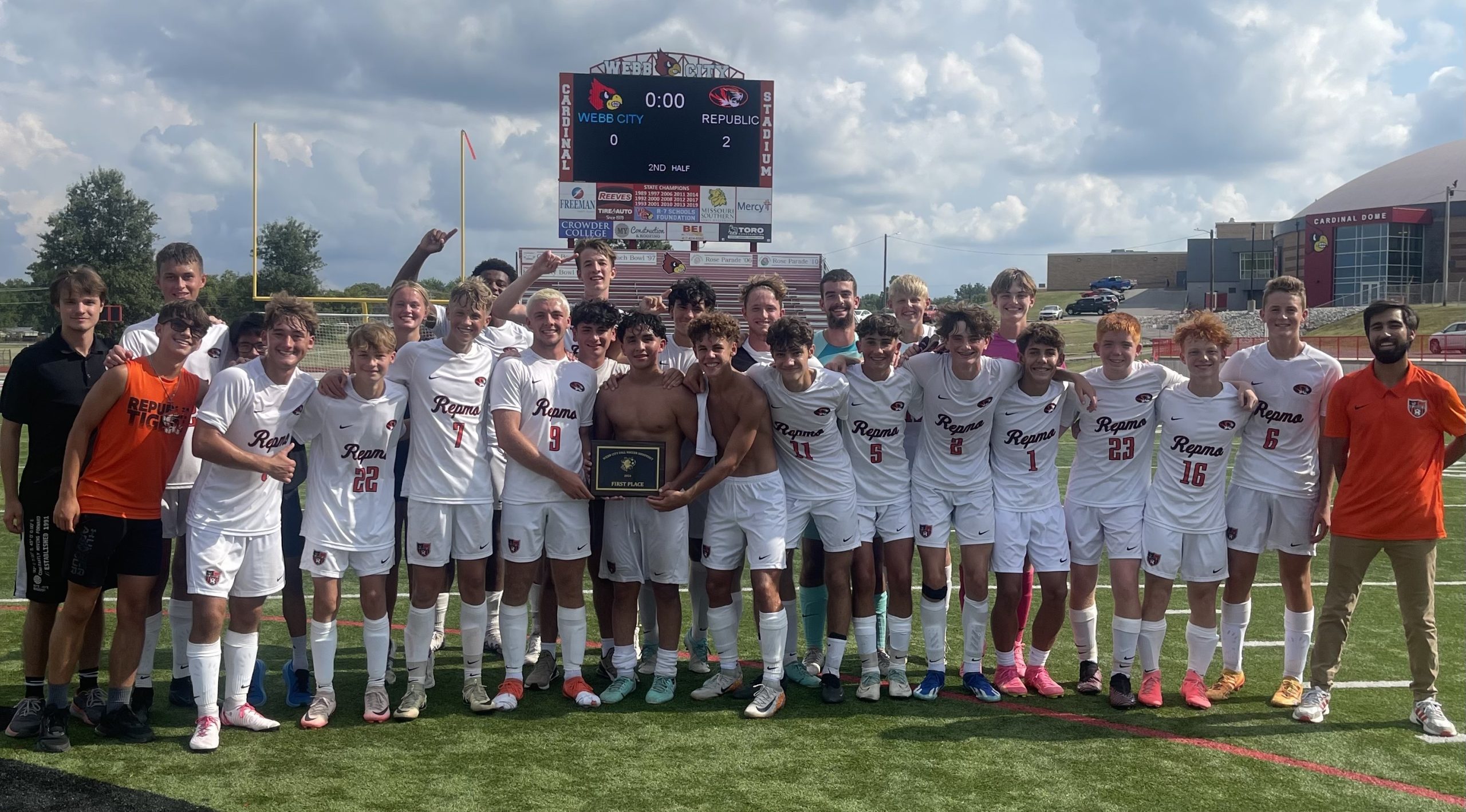 Republic Soccer Starts Strong, Wins Webb City Shootout