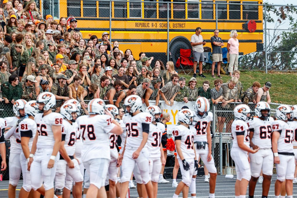 Varsity Football vs Nixa (August 30, 2024)
