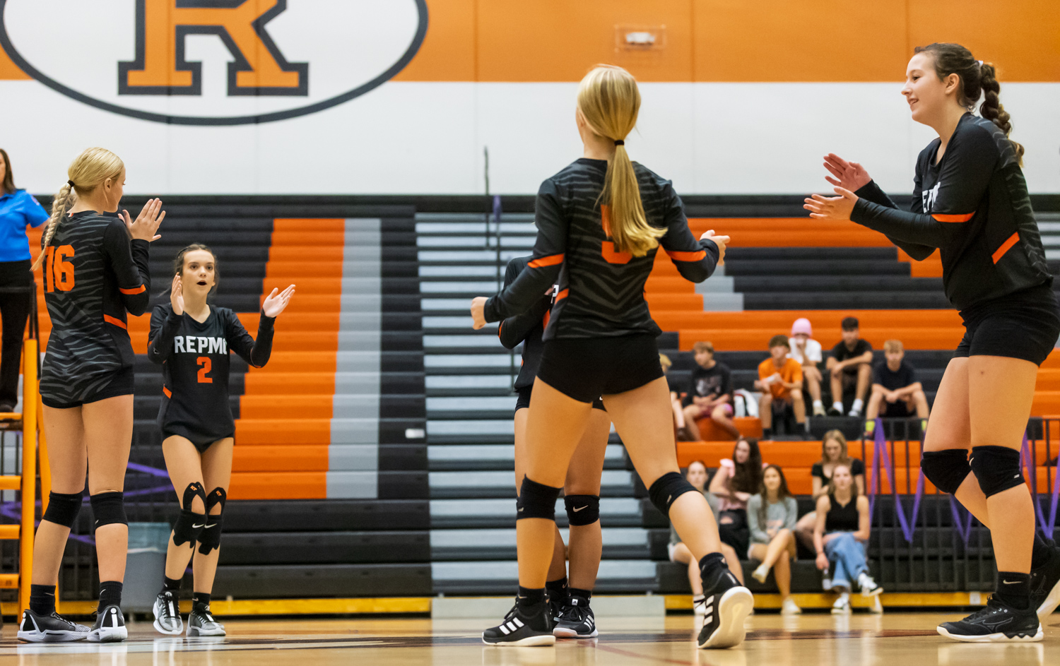 Photos: Freshman Volleyball vs Waynesville