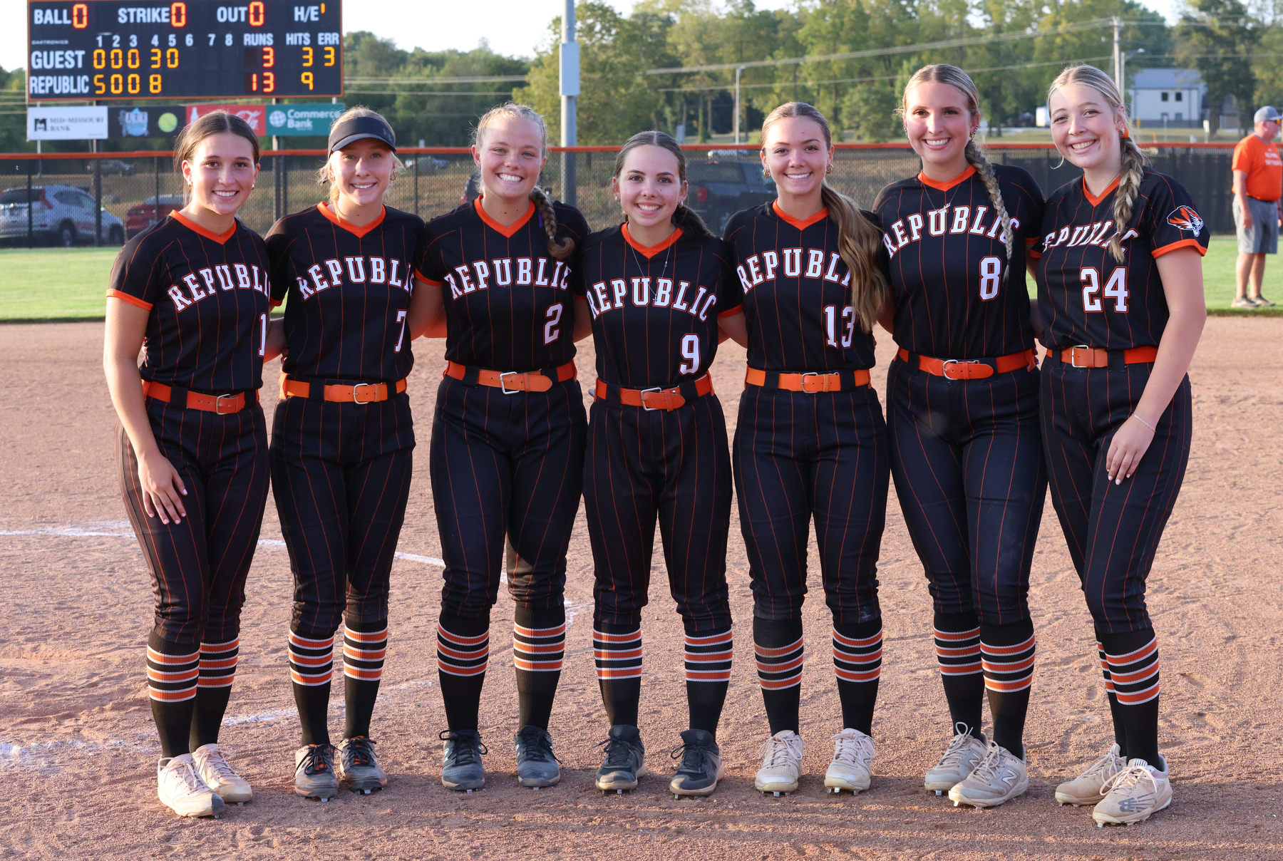 Seven Seniors Shine as Lady Tigers Dominate on Senior Night