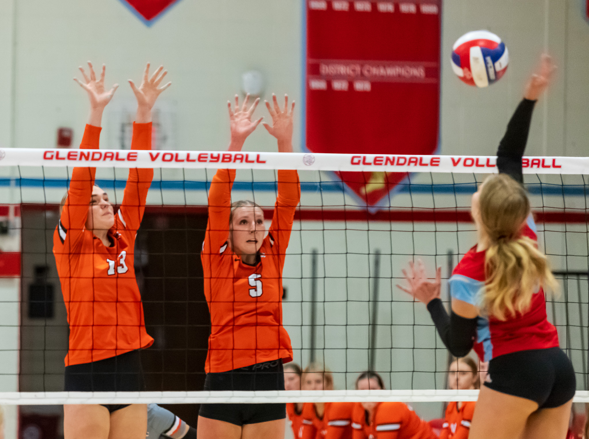 Republic Volleyball Earns Road Sweep