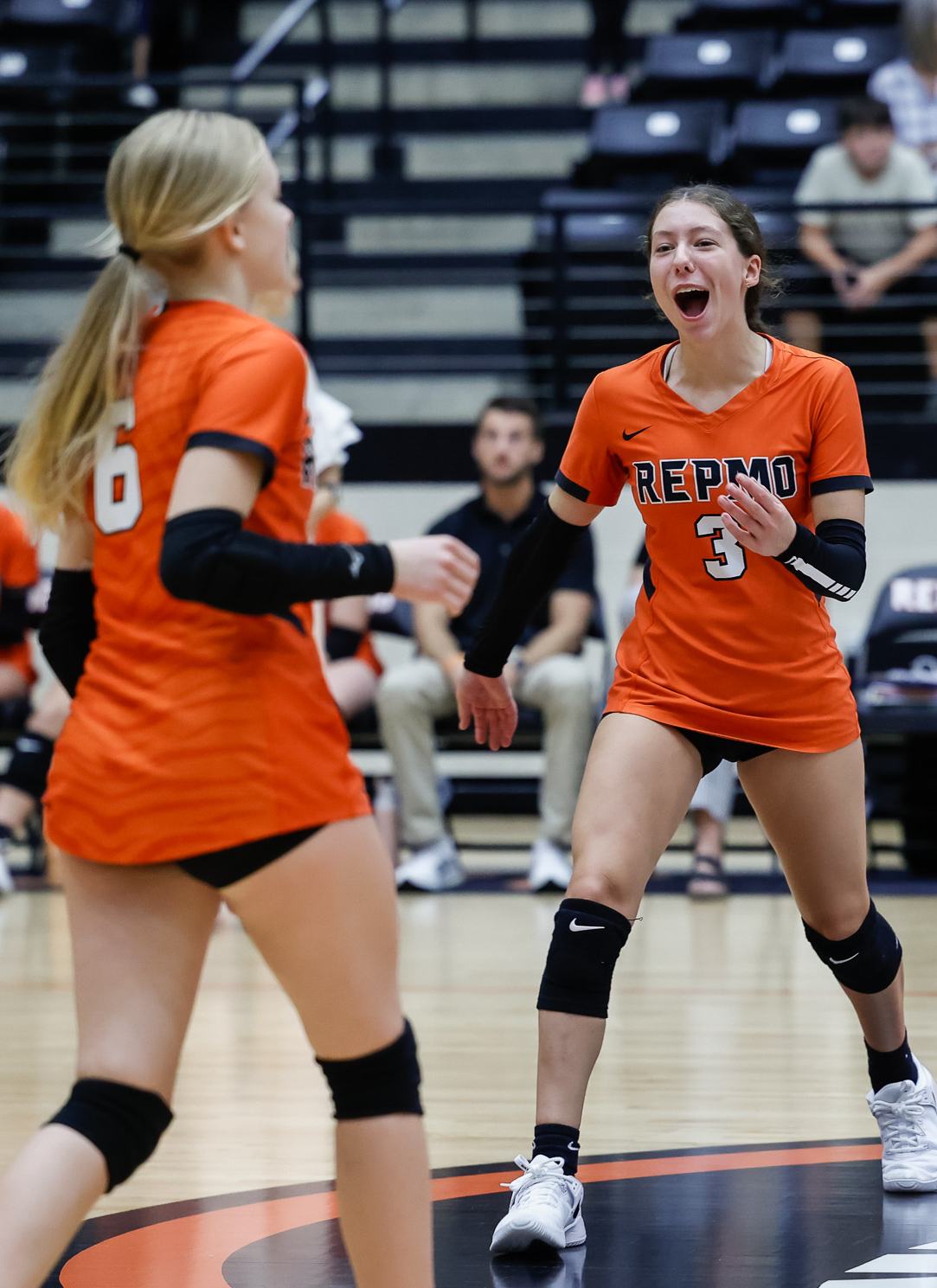 Photos: Freshman Volleyball vs Lebanon