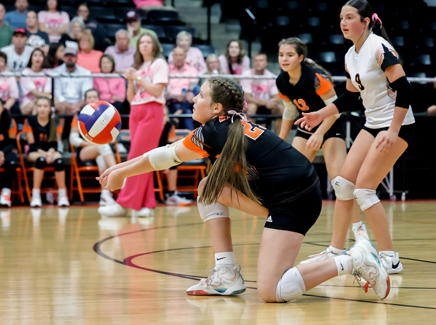 Photos: Middle School Volleyball vs Lebanon