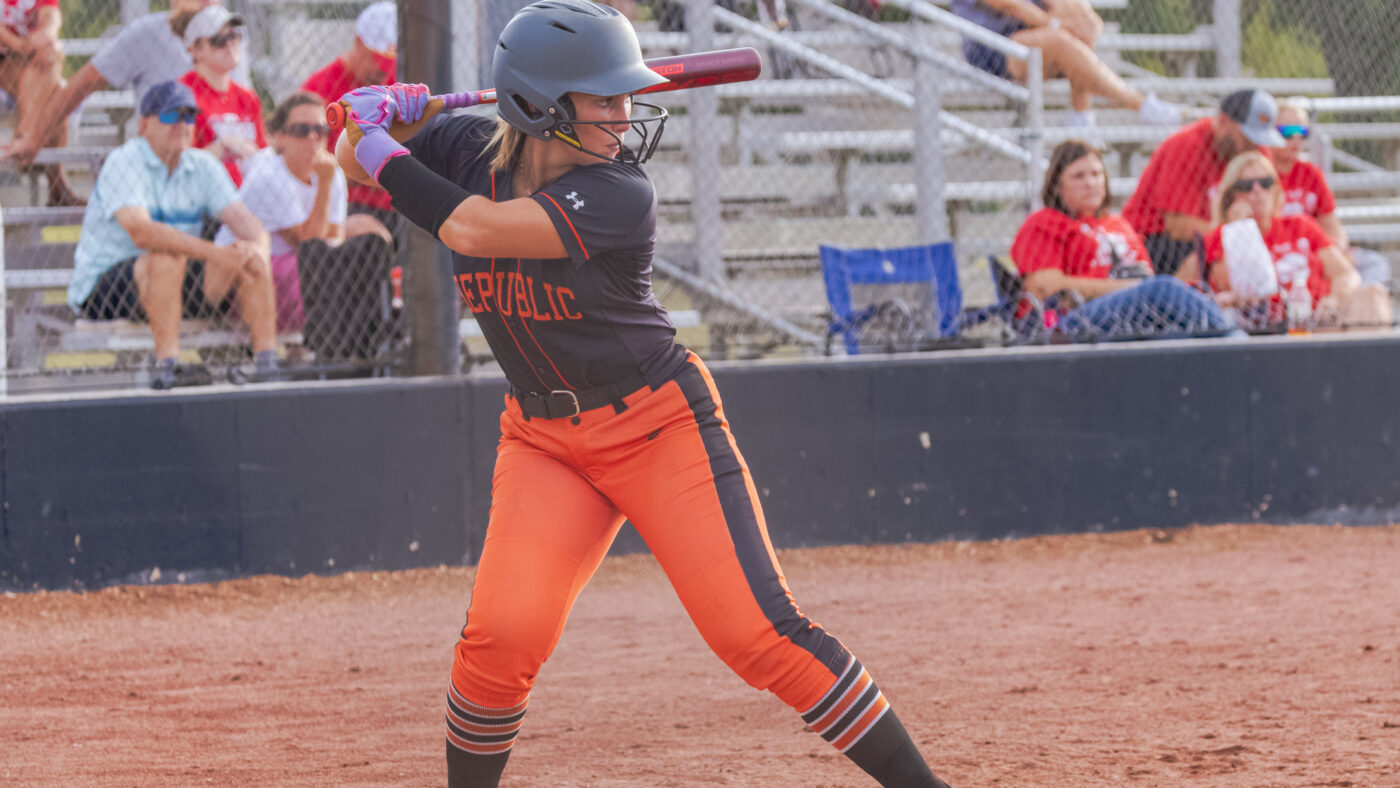 Late Homer Lifts Rogersville Past Lady Tigers